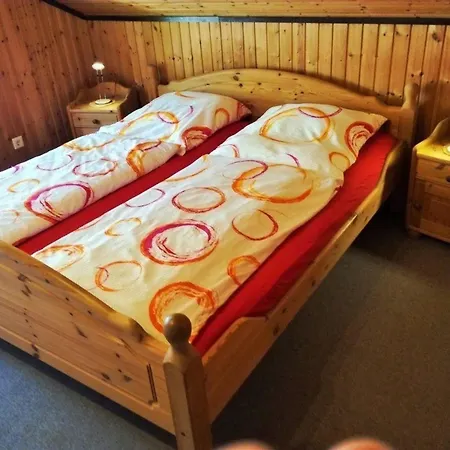 Holiday home Gemuetliches Lea Mit Sauna *